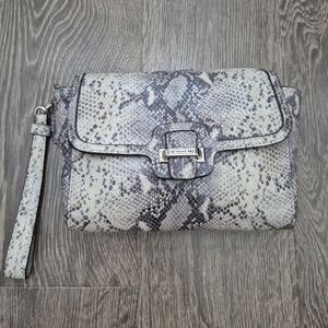 Coach Taylor Exotic Flap Wristlet Clutch Leather Python Gray Cream Larger Size